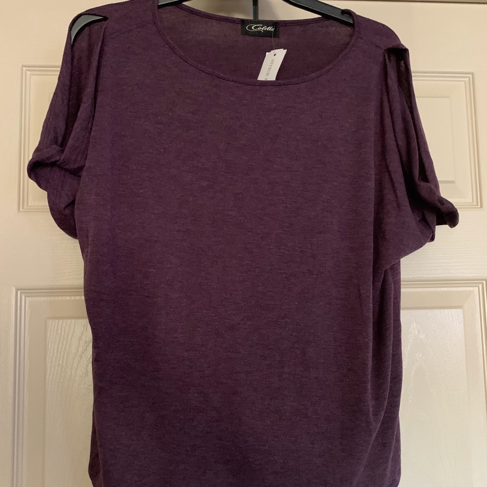 Romney Cold Shoulder Knit Top
